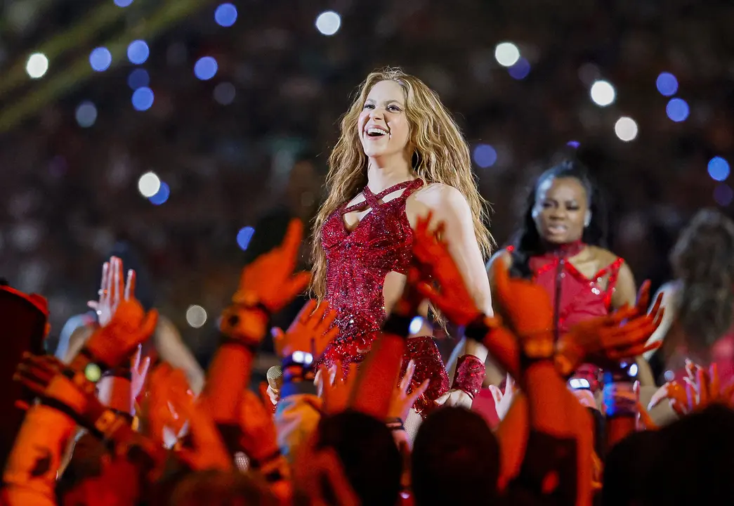 Shakira ha retomado una relaci&oacute;n profesional con su ex Antonio de la R&uacute;a. / EP