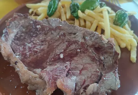 Una de las carnes del mes&oacute;n. / RRSS