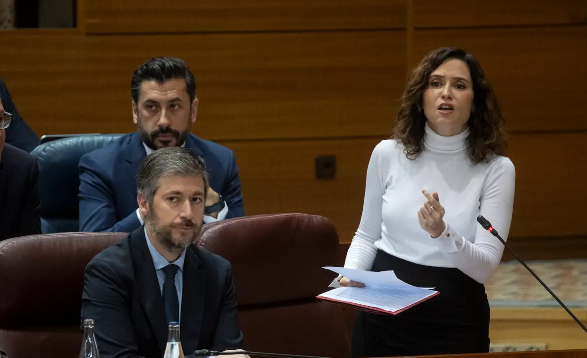 La presidenta de la Comunidad de Madrid, Isabel D&iacute;az Ayuso, durante un pleno en la Asamblea de Madrid, a 13 de marzo de 2025, en Madrid (Espa&ntilde;a). El quinto aniversario de la declaraci&oacute;n del estado de alarma por la pandemia del Covid-19 agita el Pleno de la Asamblea de Madrid despu&eacute;s de que la Comunidad negara que fallecieran en residencias en la primera ola de la pandemia 7.291 mayores. Adem&aacute;s, la C&aacute;mara de Vallecas aprobar&aacute; la comisi&oacute;n del PP sobre la quita de deuda y debatir&aacute; sobre agua, nucleares y violencia de g&eacute;nero.
Fecha: 13/03/2025. leer menos

Firma: Alejandro Mart&iacute;nez V&eacute;lez / Europa Press