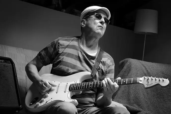 El guitarrista, juanjo Respuela, del grupo 'Bloque' y 'La Bea'. / x