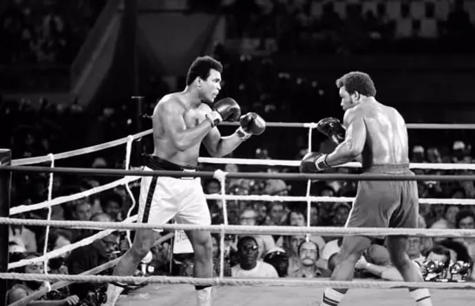 Imagen del combate entre Muhamad Ali y George Foreman. / EP