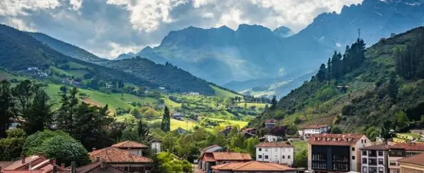 Vista panor&aacute;mica de Potes. / A.S.