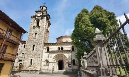 Iglesia Parroquial de San Miguel, Puente Viesgo. / A.S.