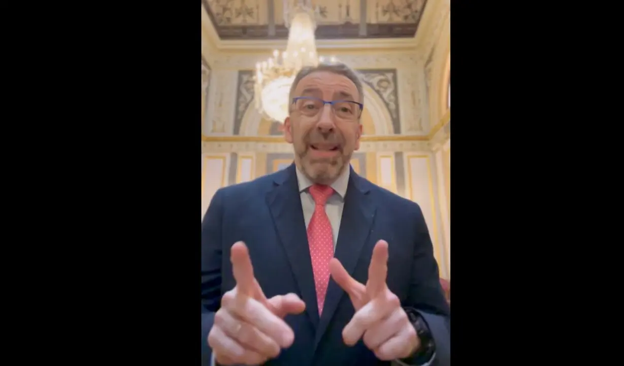 El diputado del PP por Cantabria, Javier Noriega, en un v&iacute;deo desde el Congreso, donde denunci&oacute; p&uacute;blicamente las declaraciones de la vicepresidenta Mar&iacute;a Jes&uacute;s Montero, a las que calific&oacute; como un ataque a la presunci&oacute;n de inocencia y al Estado de Derecho. / X
