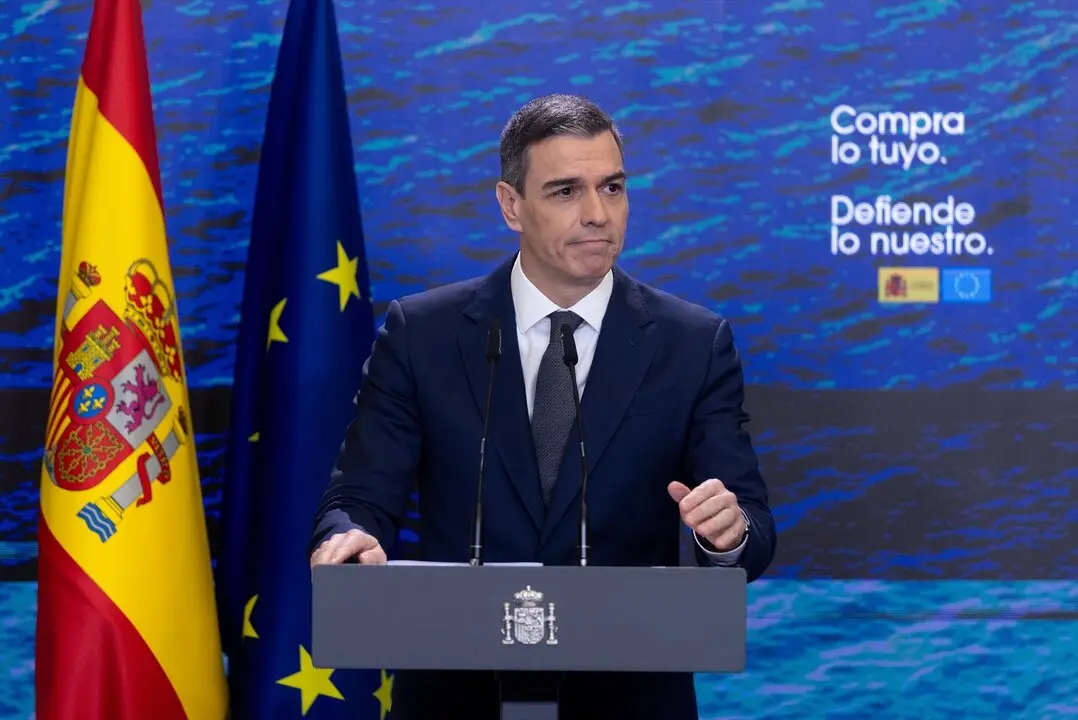 El presidente del Gobierno, Pedro S&aacute;nchez, durante una rueda de prensa, en el Complejo de La Moncloa. / Eduardo Parra