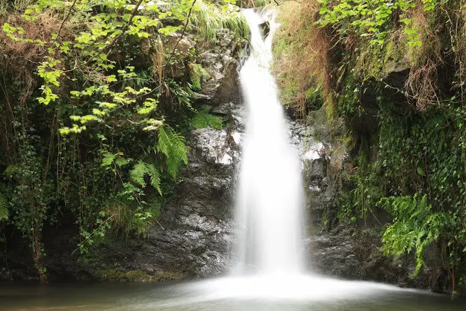 Una de las cascadas de la ruta. / A.E