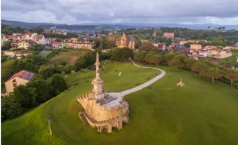 Vista a&eacute;rea de Comillas. / A.S.