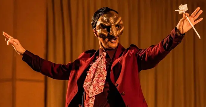 Una obra de teatro gestual en Enclave Pronillo. / x