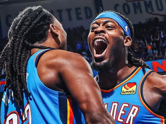Los Thunders celebran su puesto tras el &uacute;ltimo partido. /. NBA