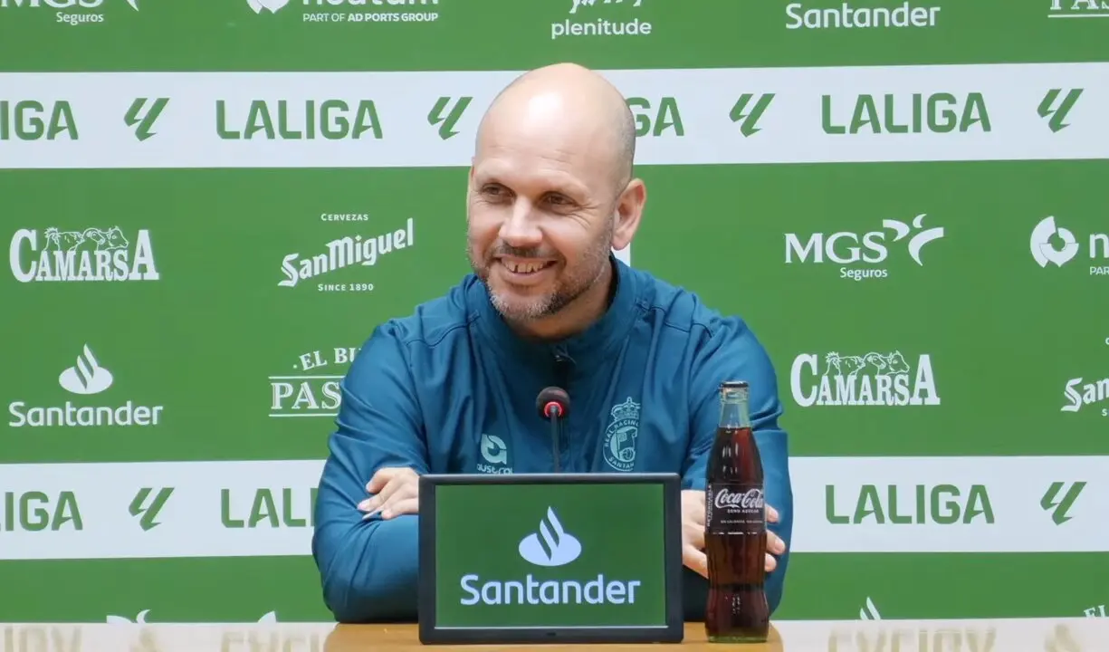 Jos&eacute; Alberto durante la rueda de prensa. / RRC