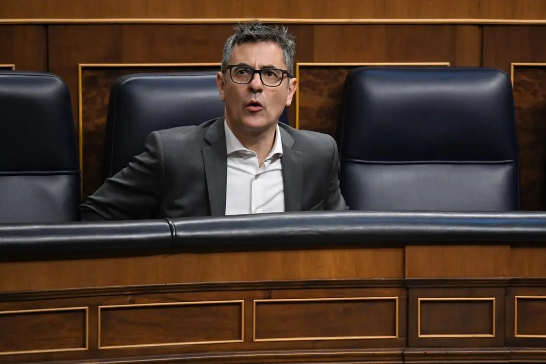 El ministro de la Presidencia, Justicia y Relaciones con las Cortes, F&eacute;lix Bola&ntilde;os, durante una sesi&oacute;n plenaria en el Congreso de los Diputados. / Fernando S&aacute;nchez