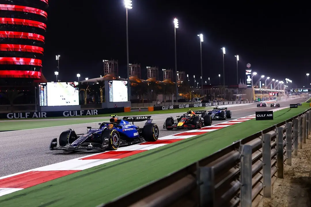 Carlos (Espa&ntilde;a), al volante del Williams Racing FW47, en acci&oacute;n durante la segunda ronda del Campeonato FIA de F&oacute;rmula 2 2025, disputada del 11 al 13 de abril en el Circuito Internacional de Bahr&eacute;in, en Sakhir.
Foto: Eric Alonso / DPPI
Firma: AFP7 / Europa Press