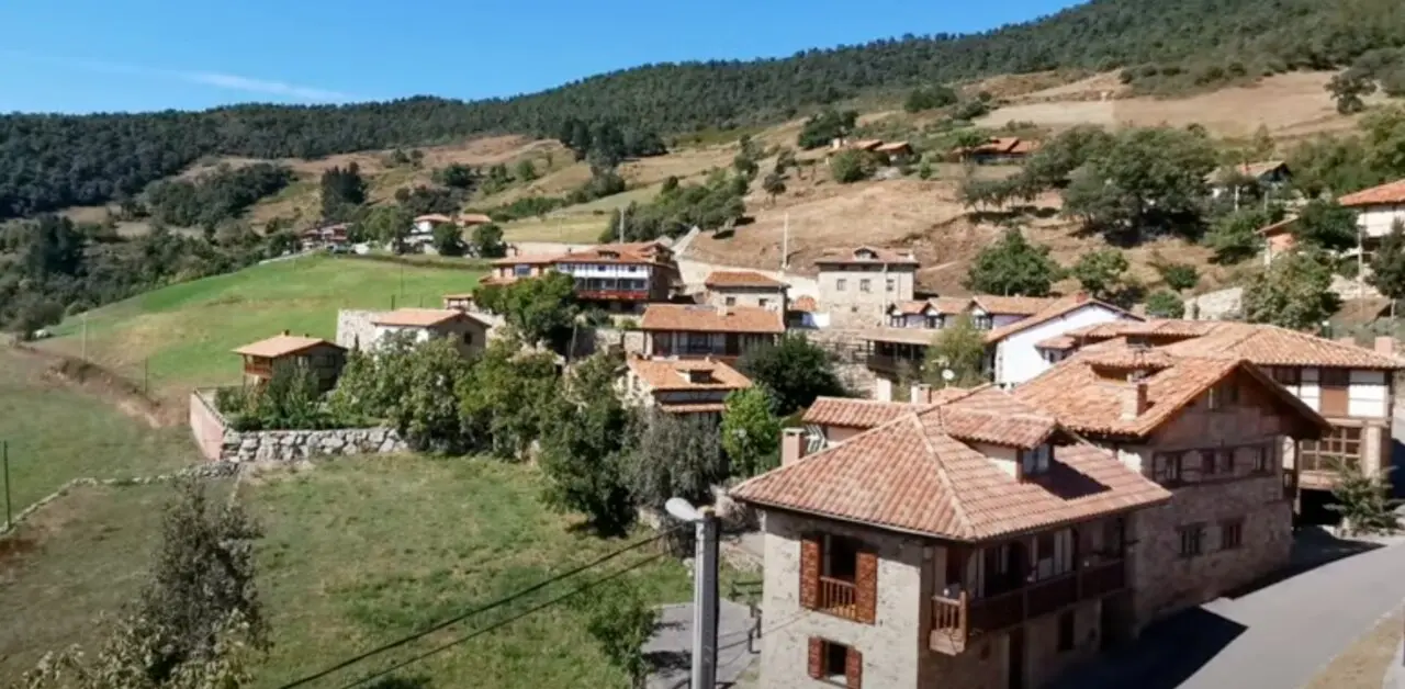 Vista del pueblo de Cahecho. / RRSS