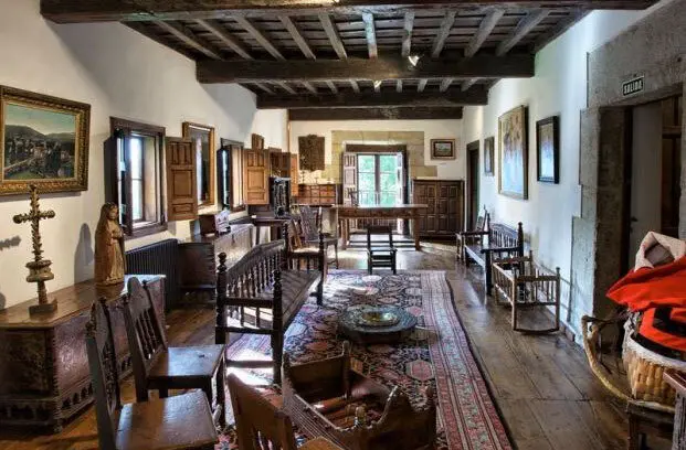 Interior del Museo Etnogr&aacute;fico de Cantabria. / x