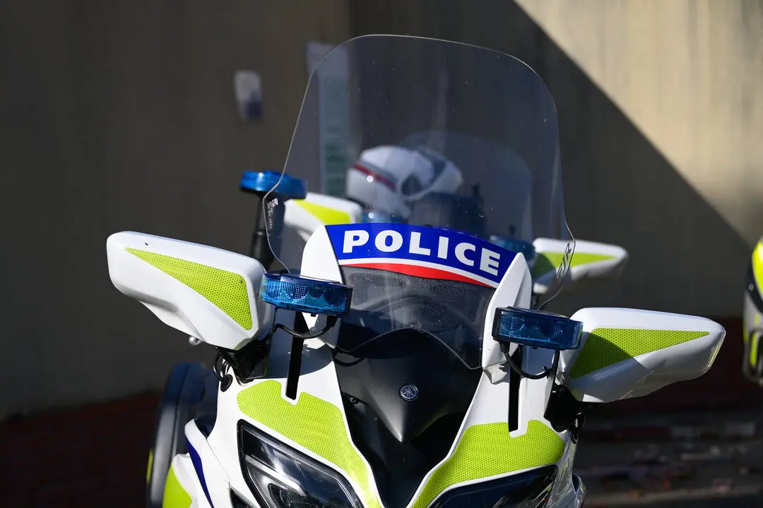 Una moto de la polic&iacute;a francesa. / EP