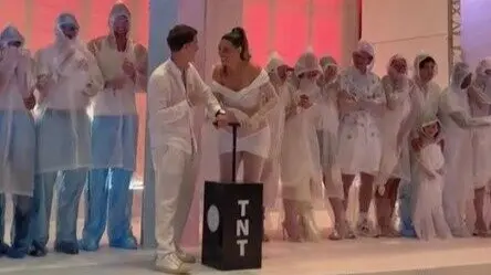 Captura de pantalla de un v&iacute;deo donde Lele Pons revela el sexo del beb&eacute; que espera. / X
