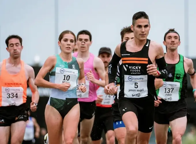 Uno de los puntos de la carrera. / @10kCamargo / @juanferngran