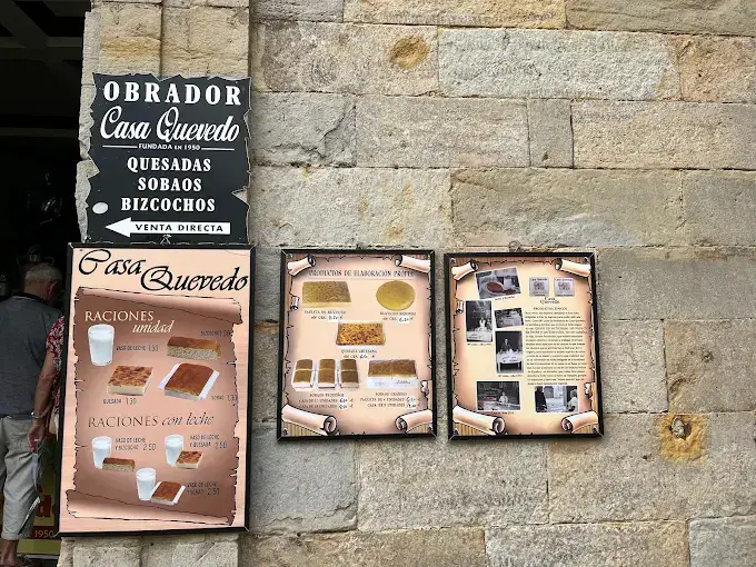La fachada del local de Santillana. / A.E