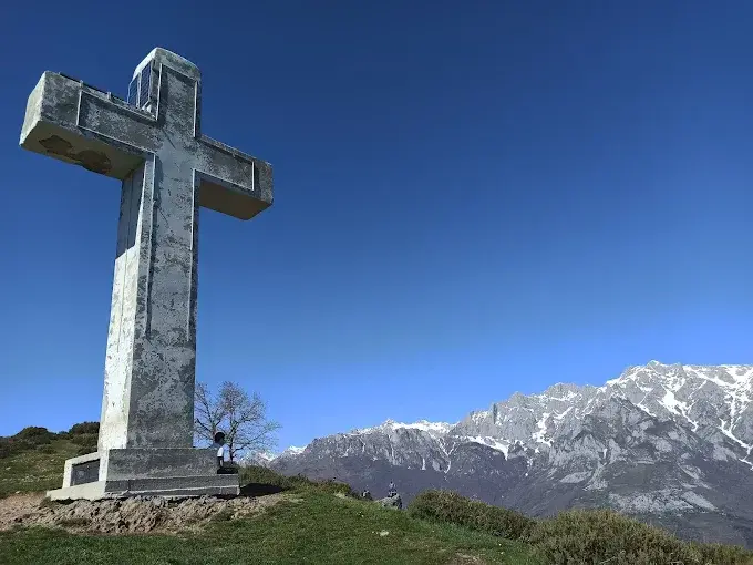 La Cruz de la Viorna. / A.E