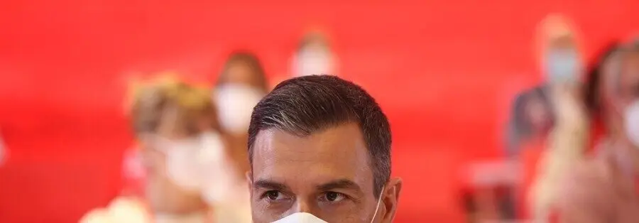 El presidente del Gobierno, Pedro S&aacute;nchez, durante una reuni&oacute;n de los componentes del Comit&eacute; Federal del PSOE, a 3 de julio de 2021, en Madrid, (Espa&ntilde;a)