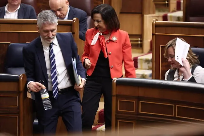 El ministro de Interior, Fernando Grande-Marlaska y la ministra de Defensa, Margarita Robles. / EP