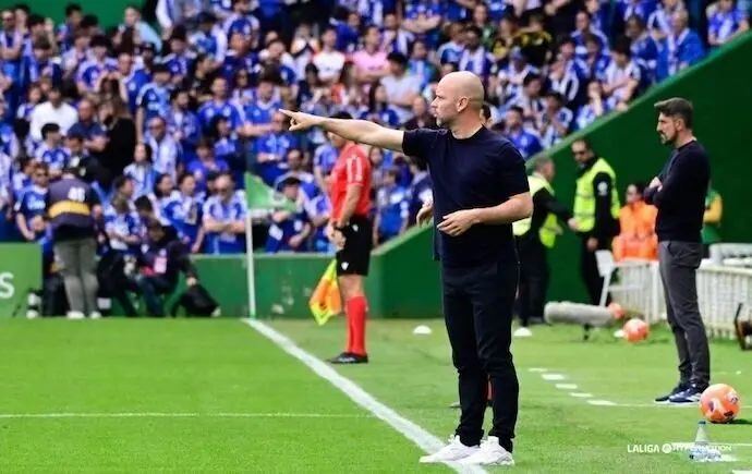 El entrenador del Racig, Jos&eacute; Alberto. / L.H