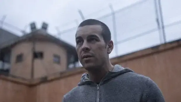 &lsquo;El inocente&rsquo; es una miniserie espa&ntilde;ola producida por Netflix y protagonizada por Mario Casas, basada en la novela de Harlan Coben. / Netflix