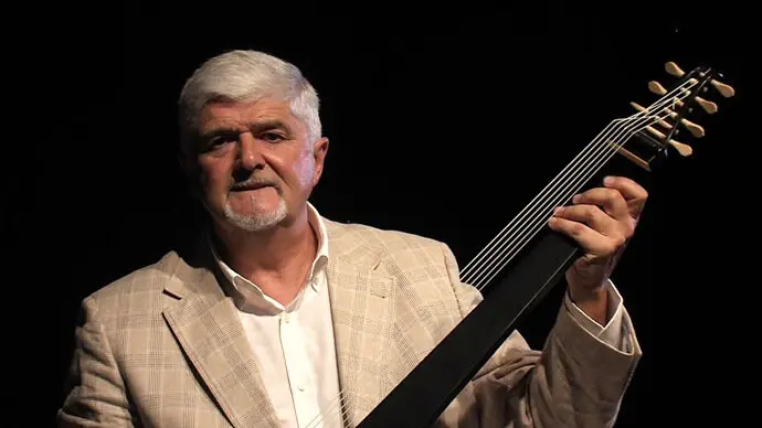 El multiinstrumentista Paulino Garc&iacute;a. / x