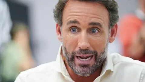 &Aacute;lvaro Mu&ntilde;oz Escassi ha recordado su ruptura con Lara Dibildos durante &lsquo;Supervivientes&rsquo;, reconociendo su responsabilidad en la misma. / EP