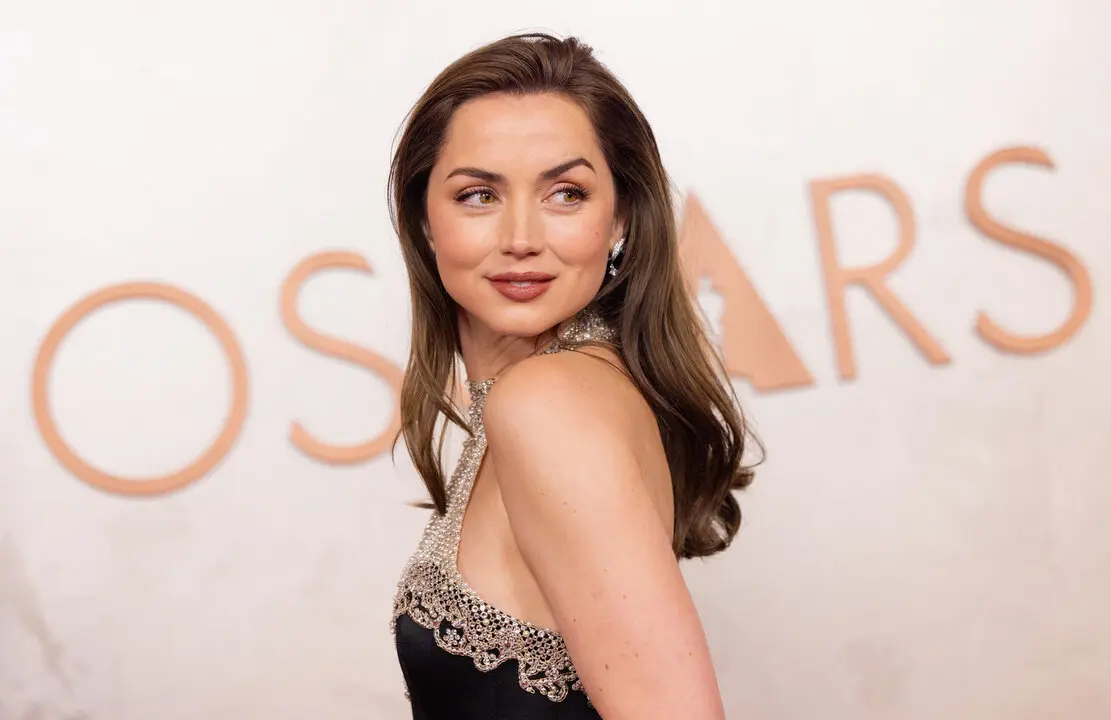 Ana de Armas desvela que trabaja en varios proyectos con Tom Cruise, junto a directores como Doug Liman y Christopher McQuarrie. / EP