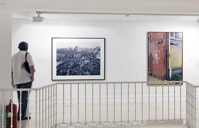 Museo de arte moderno y contempor&aacute;neo de Santander. / x