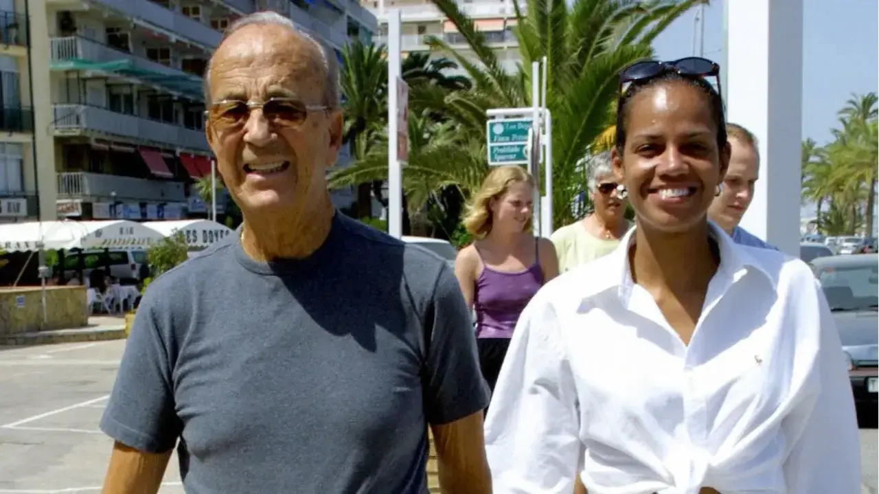 Ronna Keitt y el doctor Julio Iglesias Puga. / Telecinco