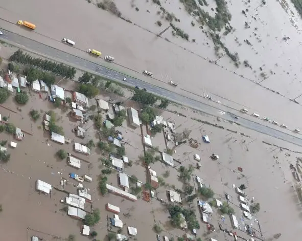 Inundaciones en Z&aacute;rate. / X