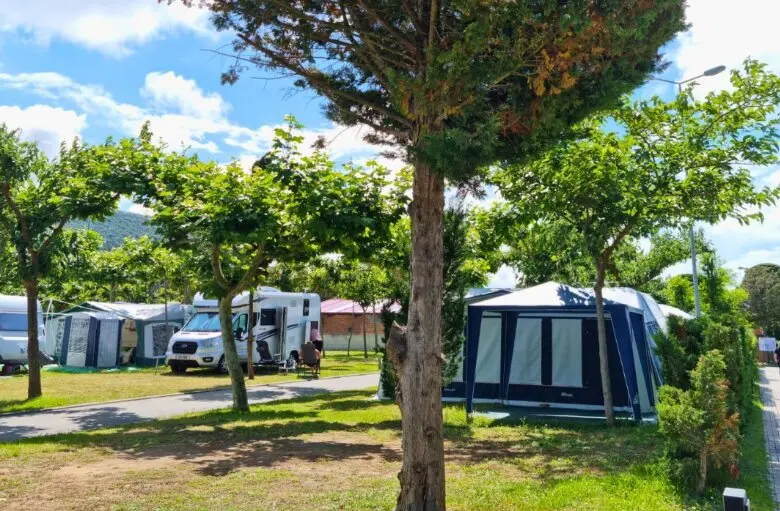 Camping playa de joyel. / A.E.