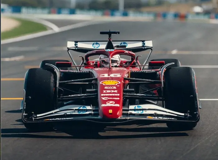 harles Leclerc ha comenzado el GP de M&oacute;naco como so&ntilde;aba: liderando los entrenamientos libres. / x
