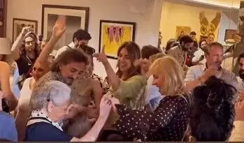 Antonio Carmona celebra sus 60 a&ntilde;os rodeado de familia y celebridades. / acarmonaoficial