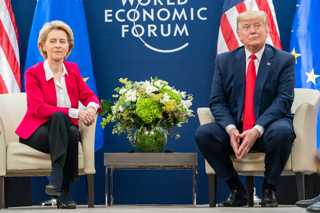 La presidenta de la Comisi&oacute;n Europea, &Uacute;rsula Von der Leyen y el presidente de Estados Unidos, Donald Trump. / Shealah Craighead / Archivo