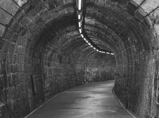 T&uacute;nel de Tetu&aacute;n. / A.S.