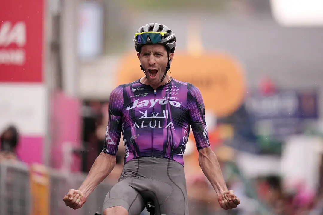 El ciclista australiano Chris Harper (Jayco AlUla). / X