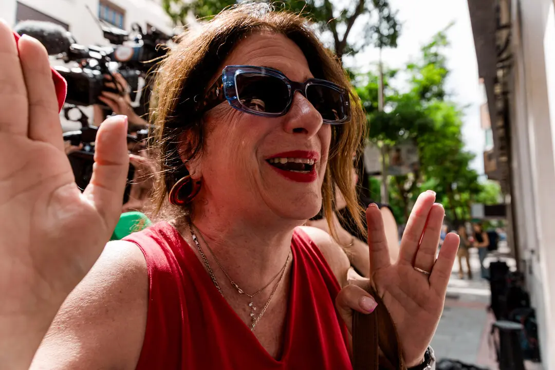 La exconcejal socialista Leire D&iacute;ez a su llegada a la sede del PSOE en Ferraz. / EP