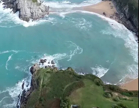 Vista a&eacute;rea de una de las maravillas de Cantabria. / A.E.