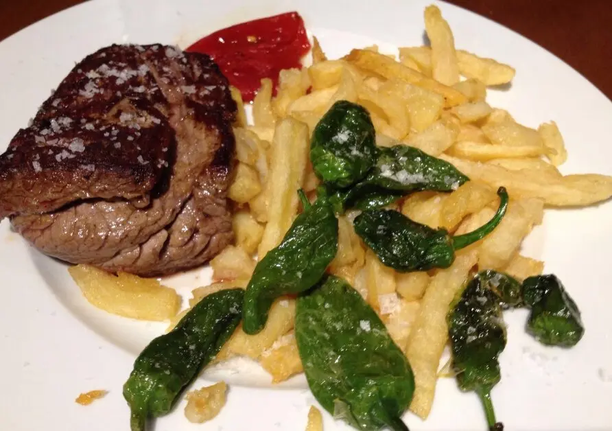 Uno de los platos de Casa Miguel, en Santillana del Mar. / C.M.
