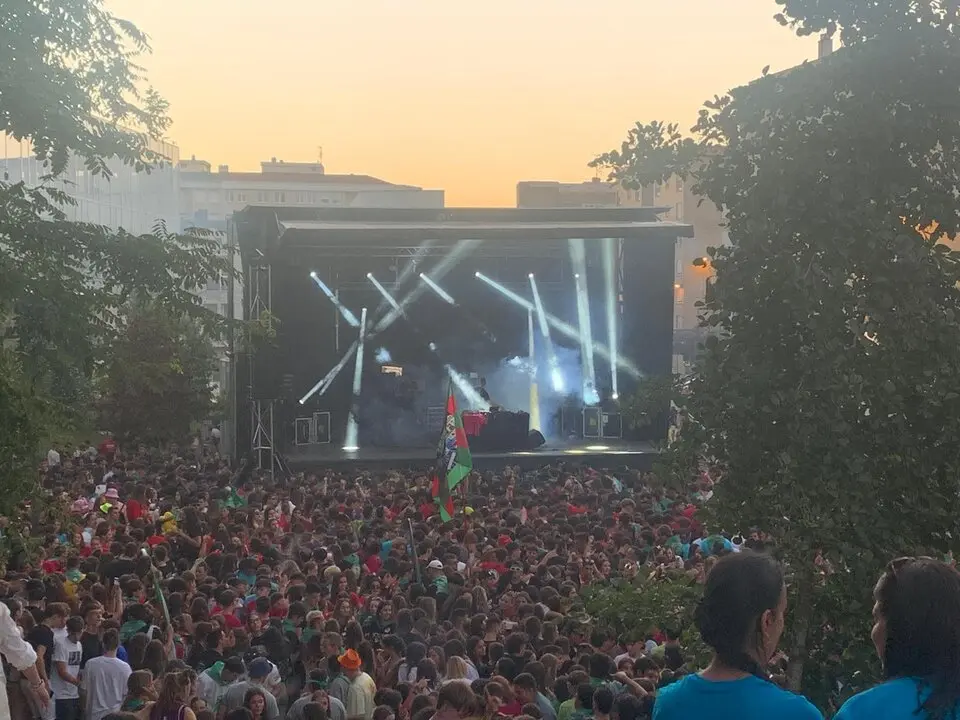 Concierto de Adri&aacute;n Deerre en el d&iacute;a de las Pe&ntilde;as en la anterior edici&oacute;n. / V.G.