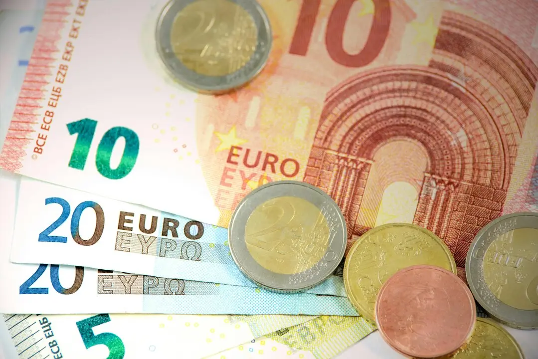 ener dinero en met&aacute;lico en casa no es delito, siempre que puedas justificar de d&oacute;nde ha salido. / AE