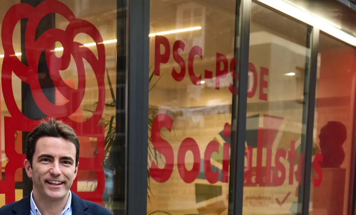 El secretario general del PSOE de Cantabria, Pedro Casares, posa para Europa Press, en la sede del PSOE de Cantabria, a 21 de febrero de 2025, en Santander, Cantabria (Espa&ntilde;a). Pedro Casares se ha convertido en el nuevo secretario general del PSOE de Cantabria tras imponerse en el proceso de primarias, en el que se ha enfrentado a Pablo Zuloaga, por 129 votos de diferencia.
Fecha: 21/02/2025.

Foto de ARCHIVO

Firma: Juanma Serrano / Europa Press