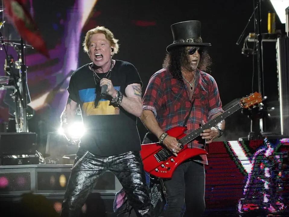 Guns N' Roses durante una presentaci&oacute;n. EP / Archivo