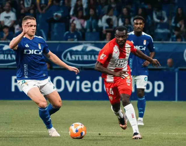 Partido disputado ayer entre Oviedo y Almer&iacute;a. / UD Almer&iacute;a
