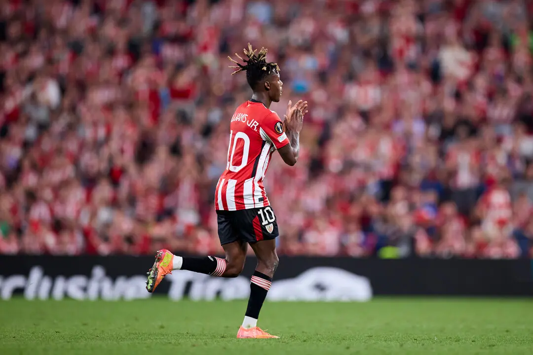 Nico Williams durante las semifinales de la Europa League. / EP