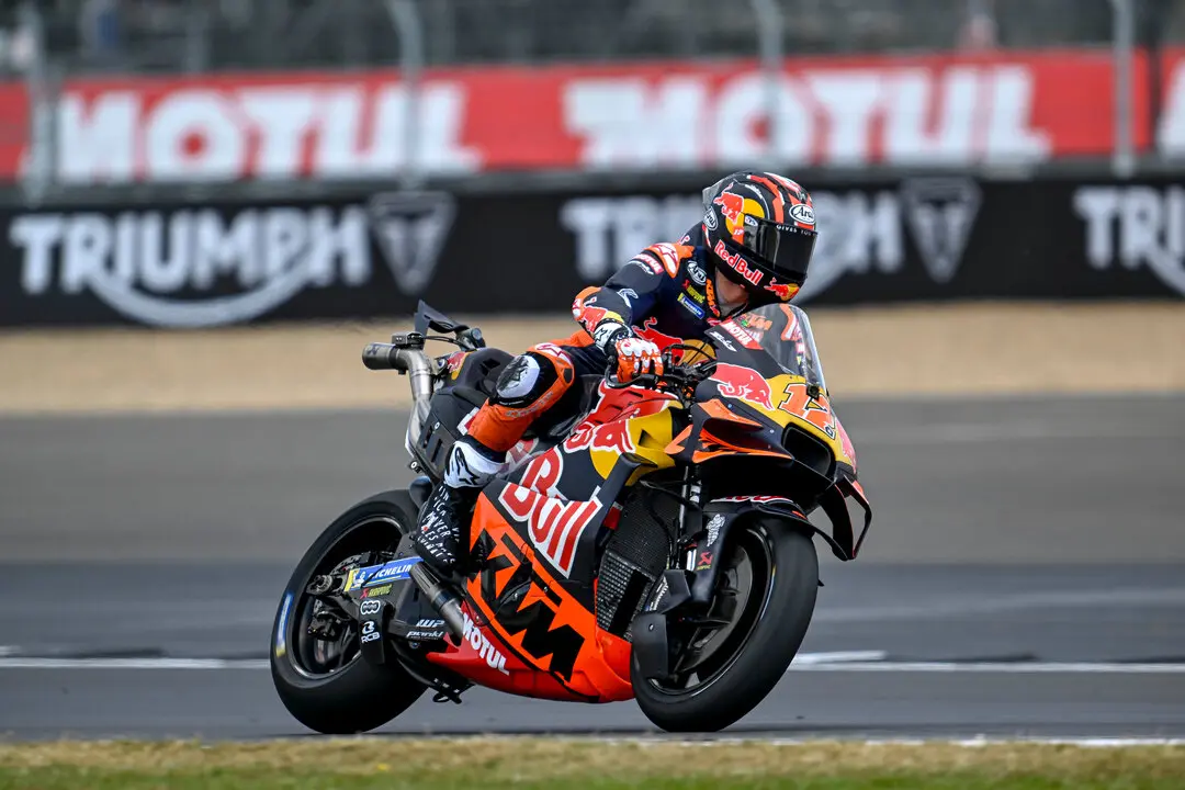 El piloto espa&ntilde;ol Maverick Vi&ntilde;ales (KTM). / EP