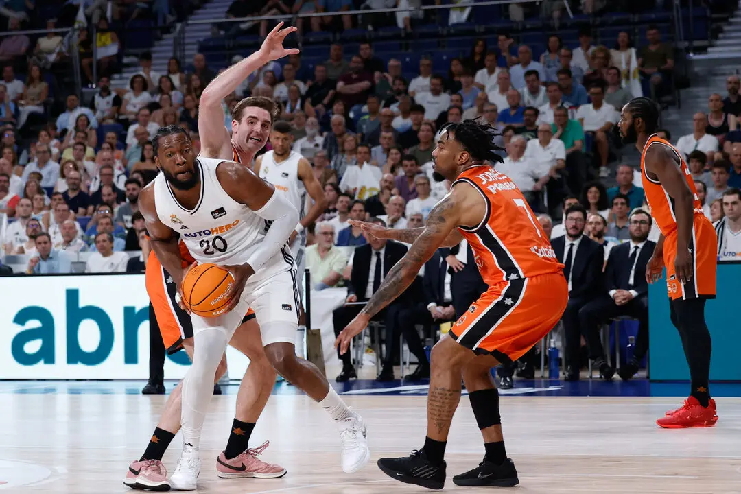 Partido disputado entre Real Madrid y Valencia. / EP